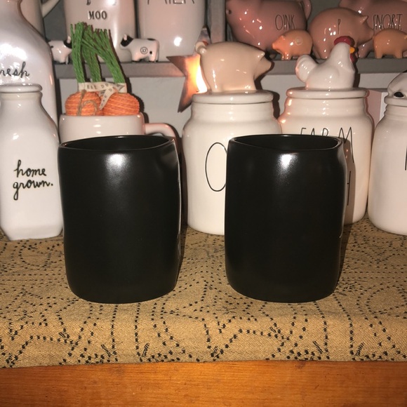 Rae Dunn MUMMY & DEADY Mug Set of 2 - Picture 5 of 8